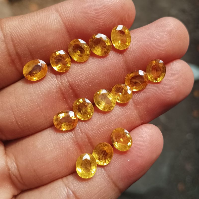 BATU NATURAL YELLO SAFIR/YAKUT KUNING ASLI ORIGINAL 100% batu alam