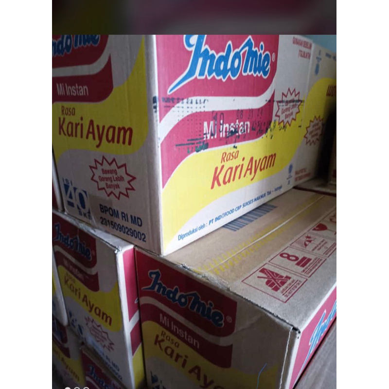 

indomie kuah kare ayam 1 dus isi 40 pcs