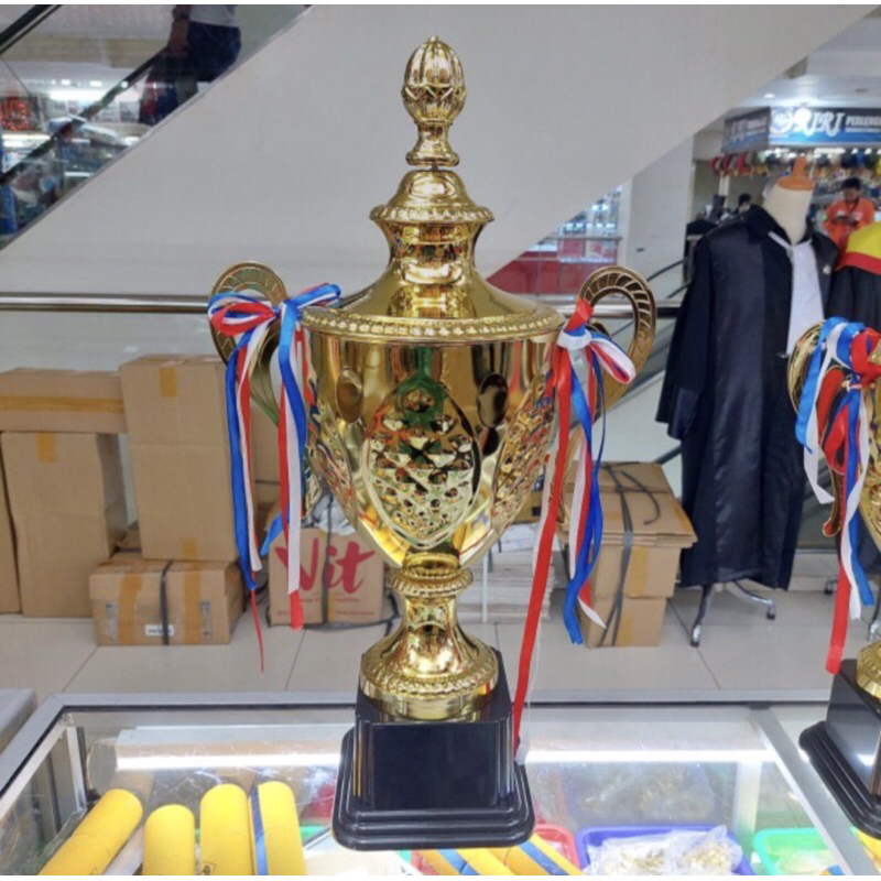 Trophy Piala Bergilir Bahan Logam inport Super Besar Terbaru