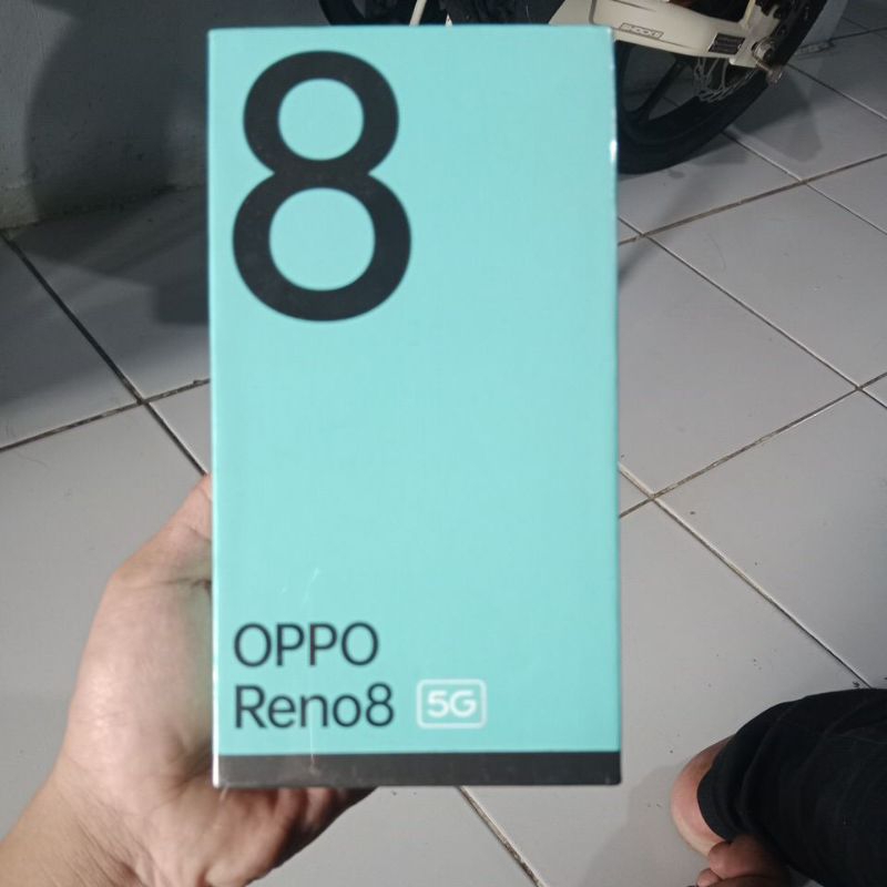 oppo reno 8 5G 12/256gb