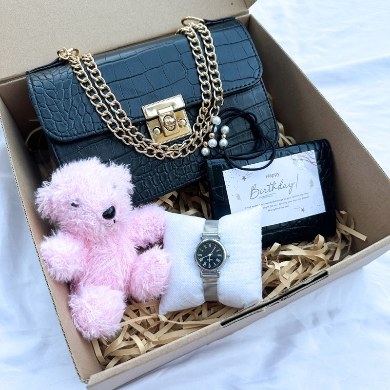 

[A2311]HAMPERS GIFT BOX LUCI BAG KADO CEWEK/KADO ULANG TAHUN CEWEK/KADO PACAR/KADO AYANG/KADO BESTIE/KADO WEDDING/KADO WISUDA/KADO MERTUA/KADO IBU/KADO GURU/HAMPERS LEBARAN/HAMPERS RAMADHAN/KADO WISUDA