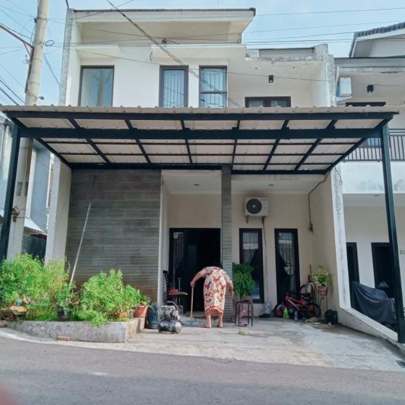 pemasangan kanopi baja ringan ,tempat parkir ,ganti atap rumah dan gudang