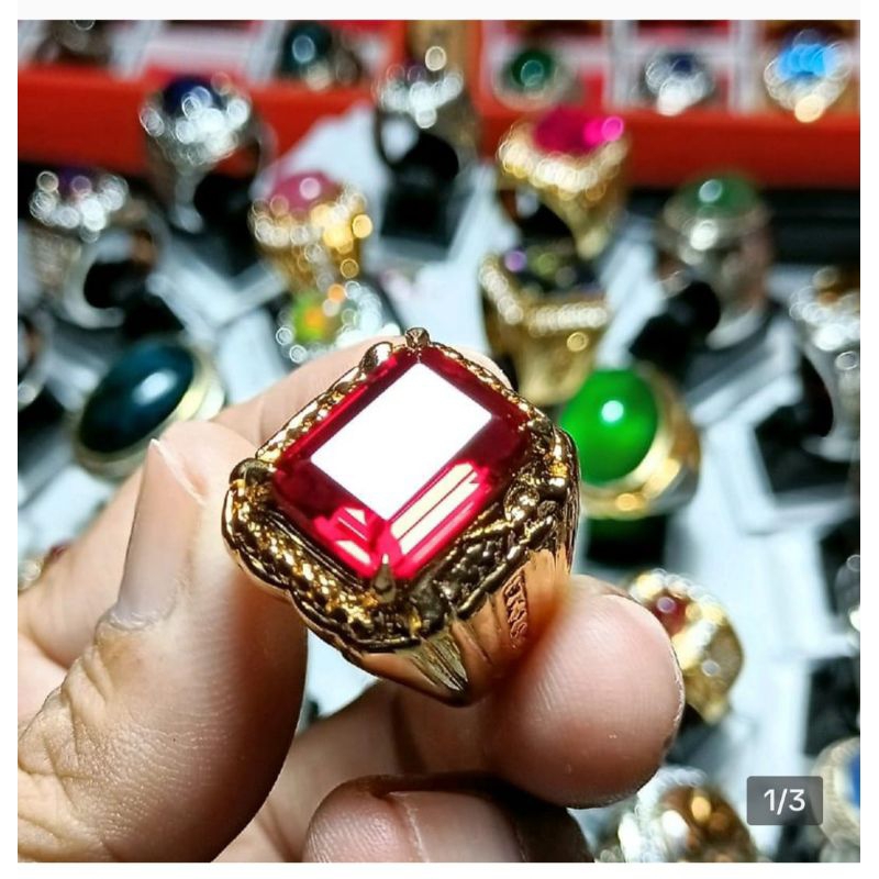 Batu cincin merah siam