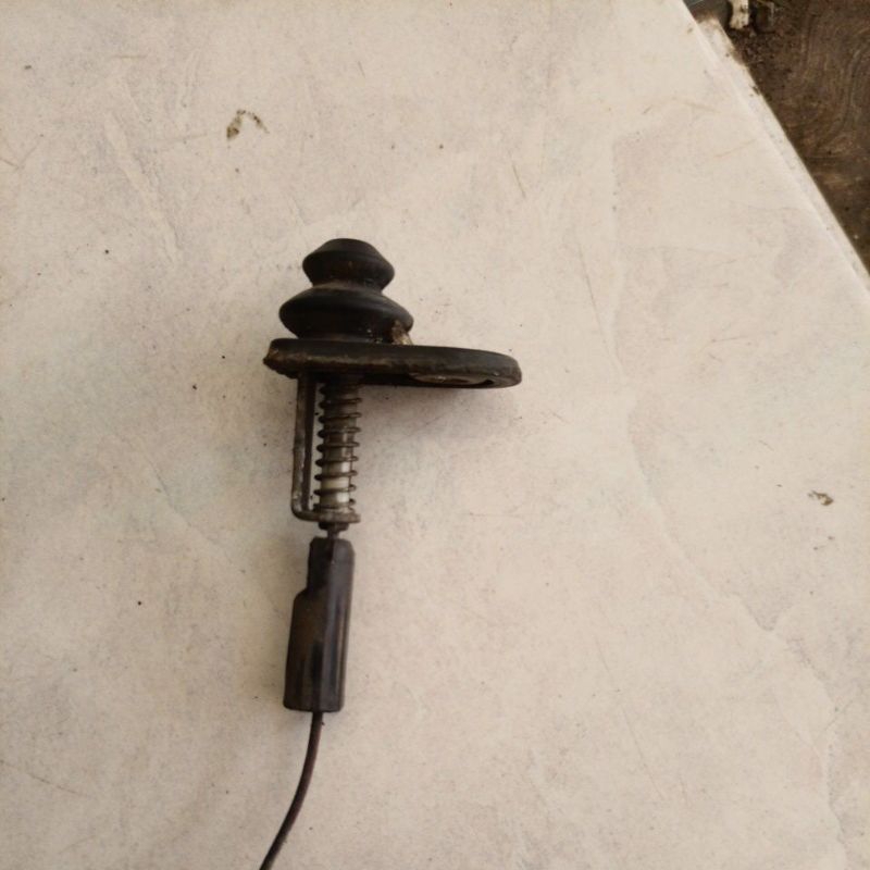 switch pintu Mazda familia original