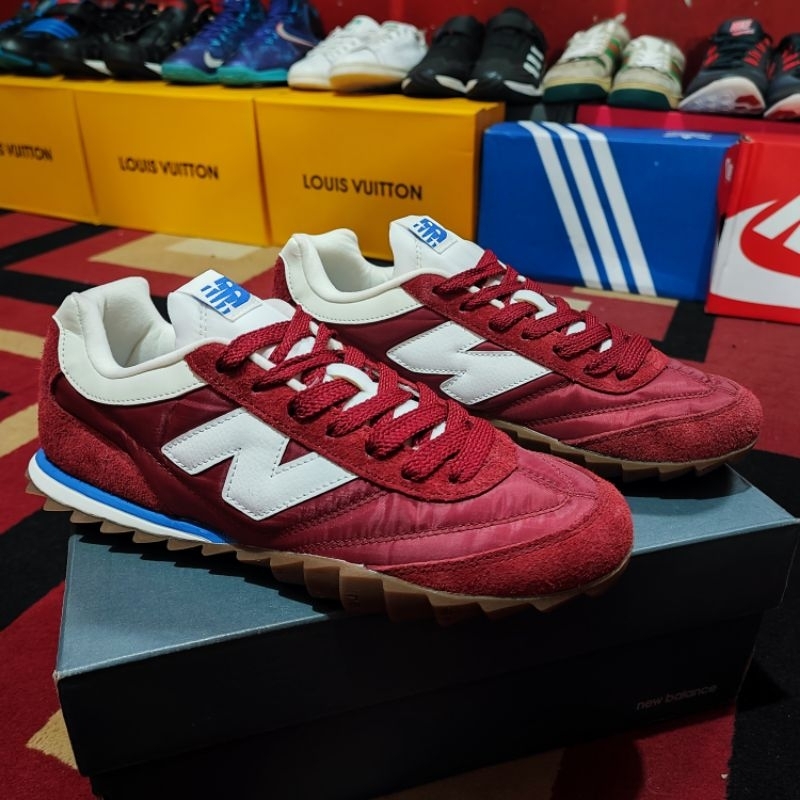 NEW BALANCE (NB) RC30