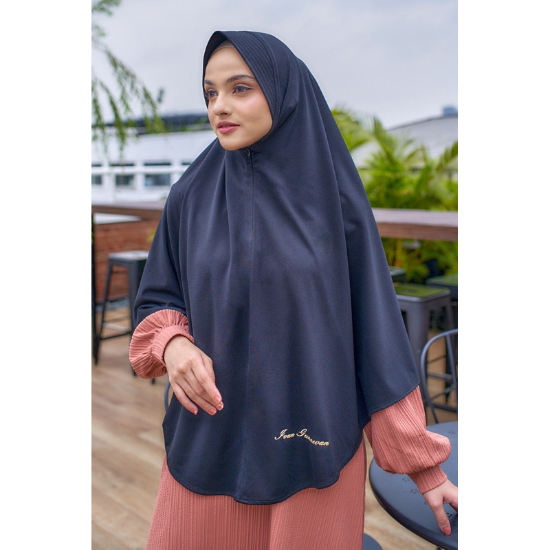 Daily Hijab Mandjha Long | OFFICIAL HIJAB MANDJHA IVAN GUNAWAN SEMARANG