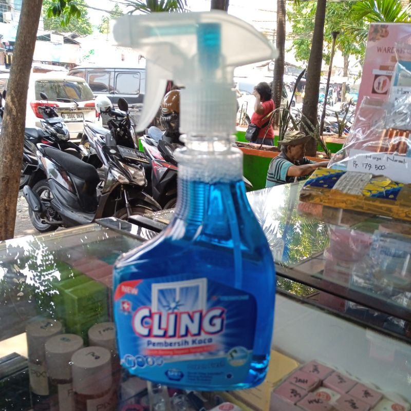 Cling Pembersih Kaca