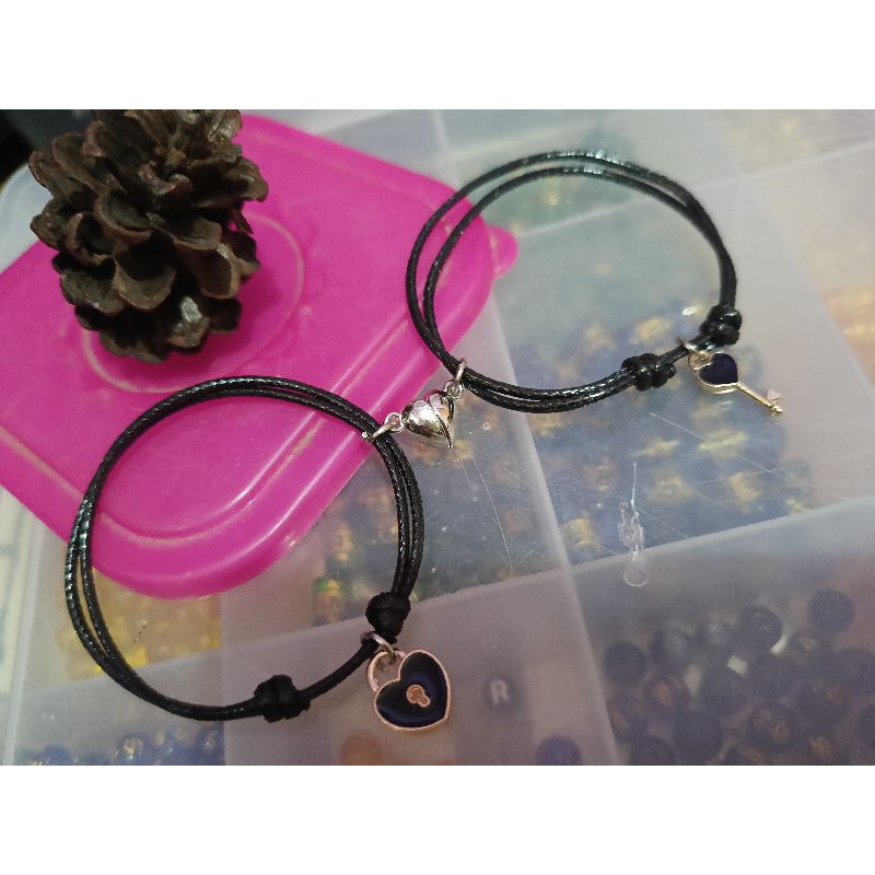 Gelang couple magnet love anemal gembok kunci