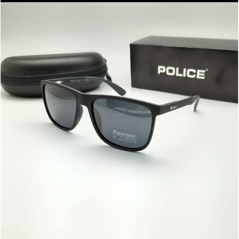 kacamata hitam cowok