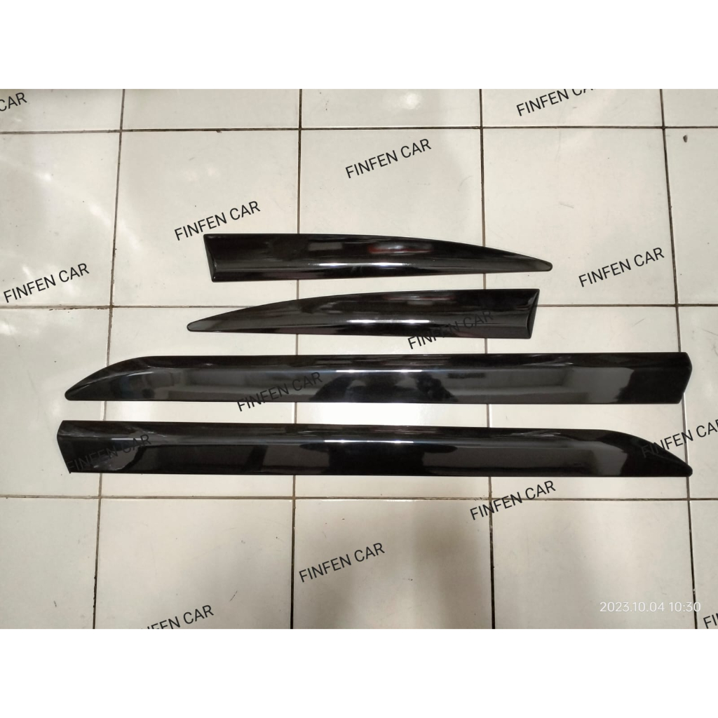 Grand New Avanza Xenia 2015 Side Body Moulding Garnis Lis List Body FCA