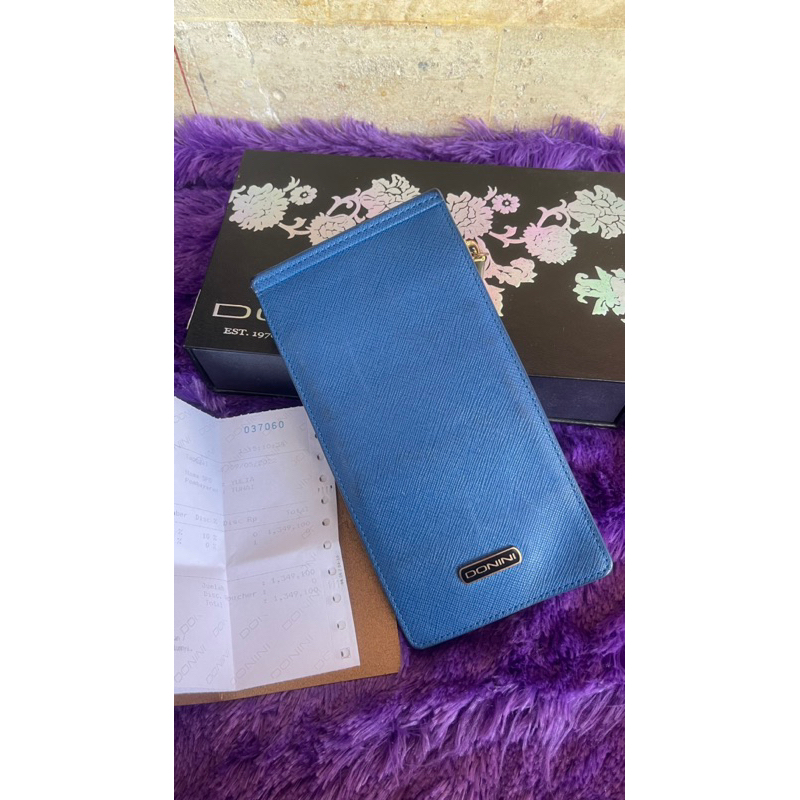 dompet kartu donini
