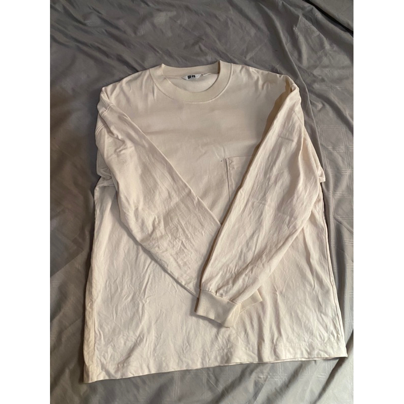 Longsleve uniqlo pocket cream (size L) prealoved thrift second