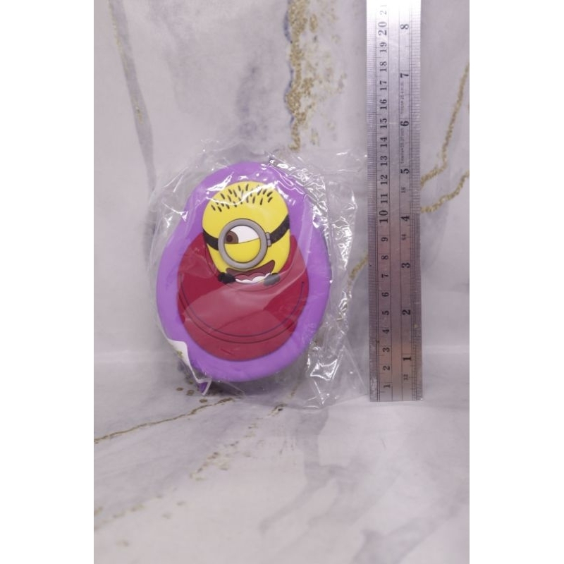 Minion ichiban kuji minion fever silicon pouch