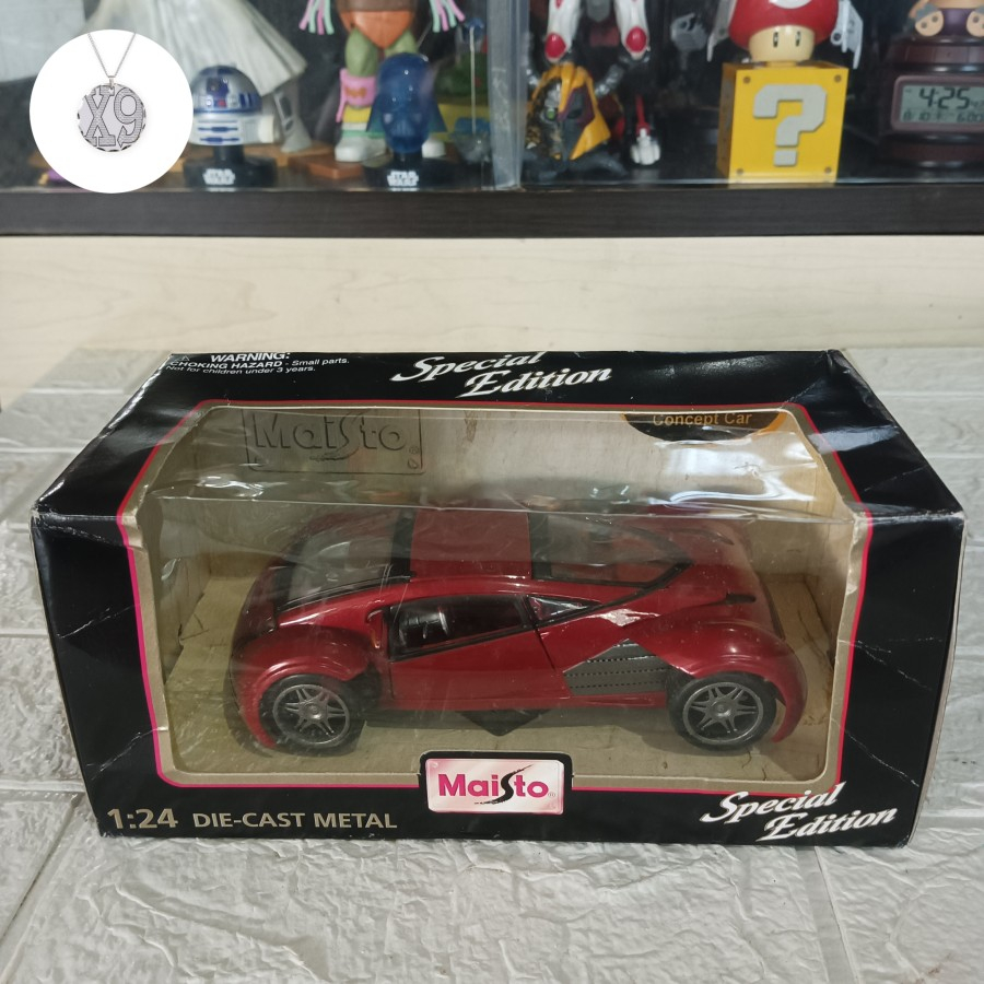 Maisto 1:24 Lexus 2054 Minority Report Concept Car Diecast Special Edt