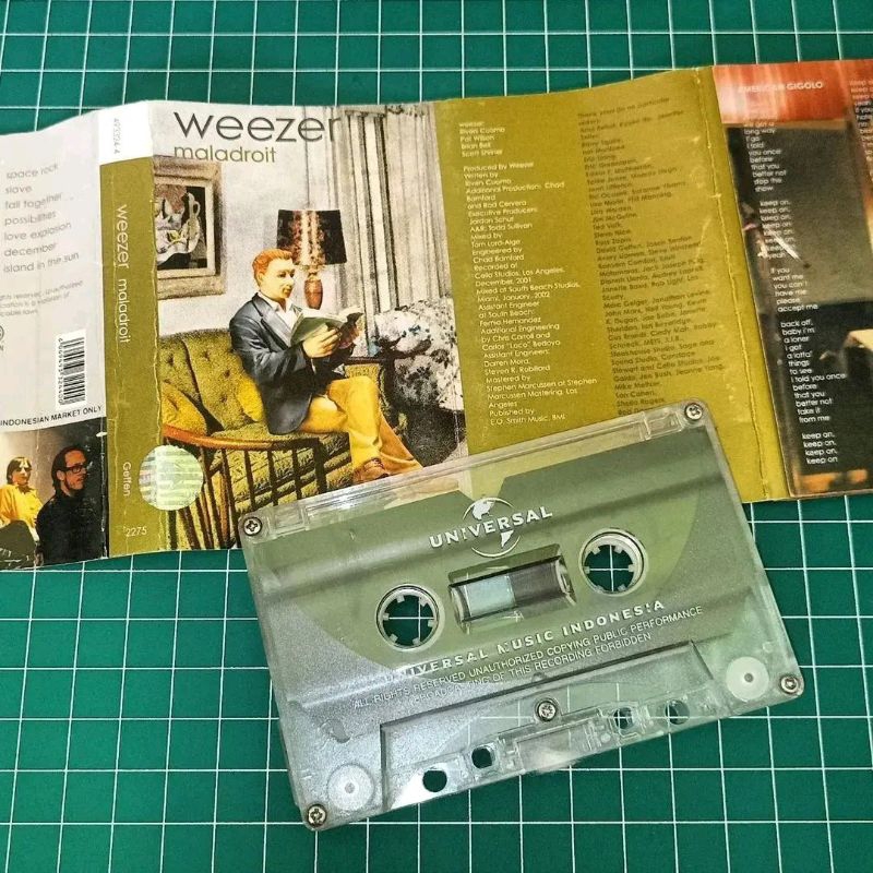 KASET PITA WEEZER - MALADROIT