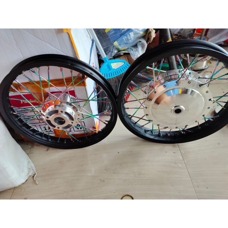 Velg jari jari untuk motor Mio sporty, mio smile, mio soul karbu ring 14