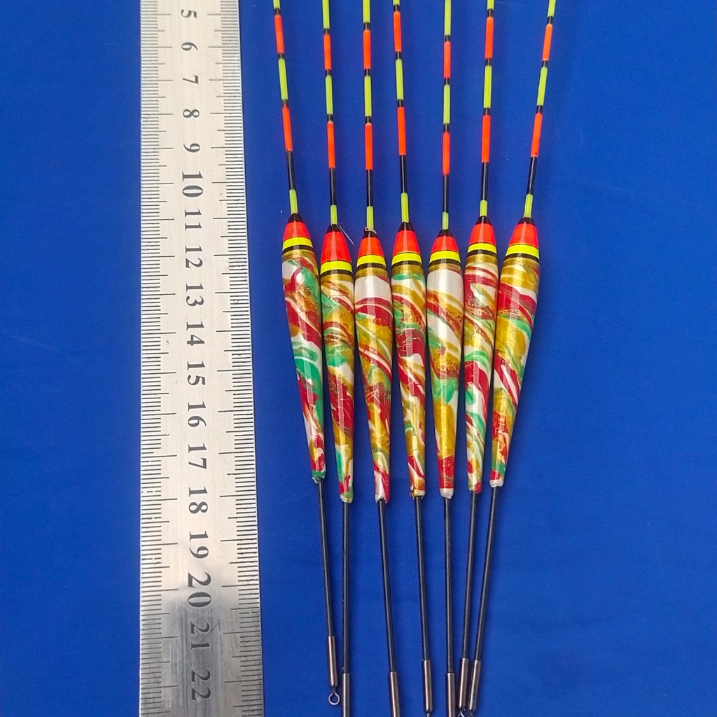 3 pcs Pelampung Pancing FIber Anti Badai Warna Batik Panjang 22 cm