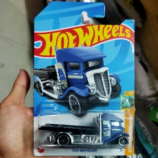 HOT WHEELS FAST-BED HAULER HW HAULERS