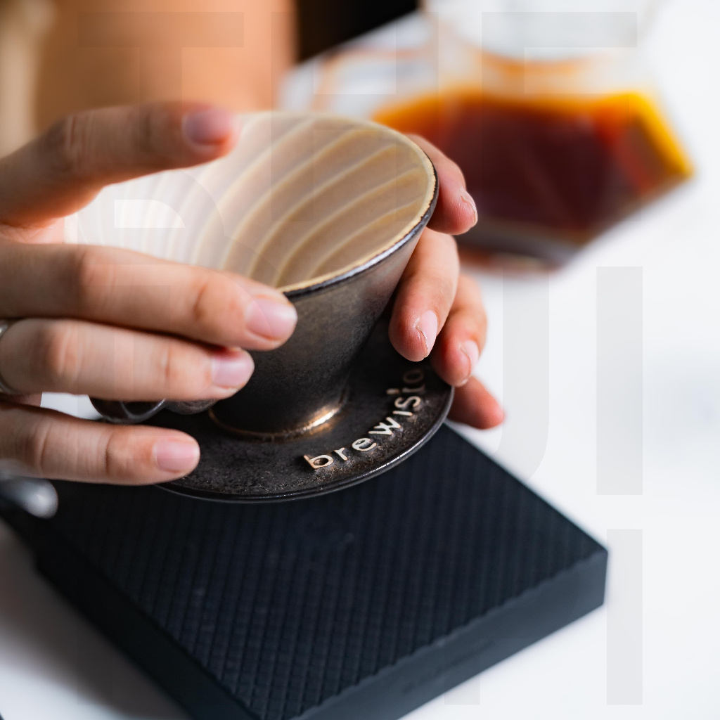 Brewista Artisan Tornado Ceramic Coffee Dripper V60 Manual Brew