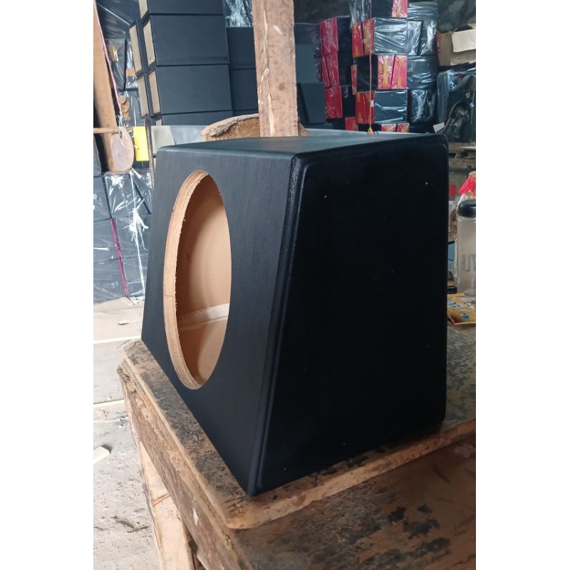 Box subwoofer 12in pik,up futura / ss lama,bahan mdf rull 18mm lapis kulit oscar