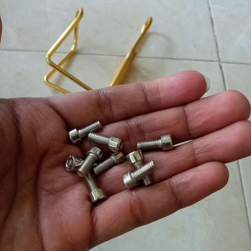 Baut Holder botol sepeda Baut tempat minum sepeda