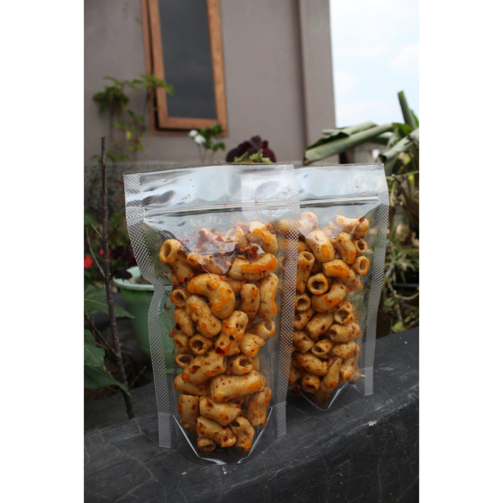 

Makroni pedas chili oil