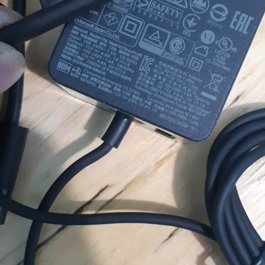 charger adaptor Microsoft Surface 4 Pro 4 Charger Adaptor 15V 4A