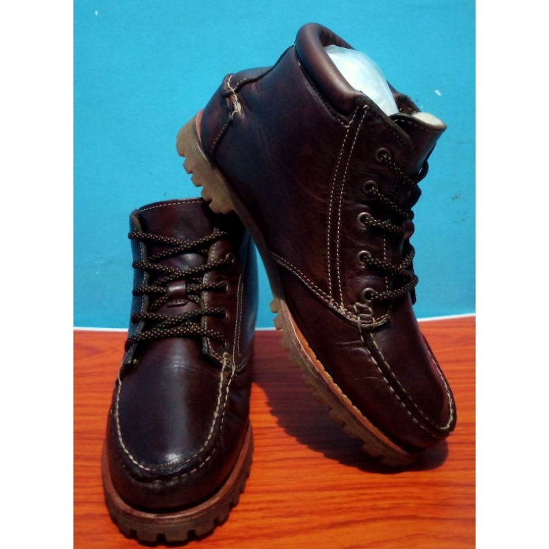 Sepatu boots wanita Timberland kulit coklat original