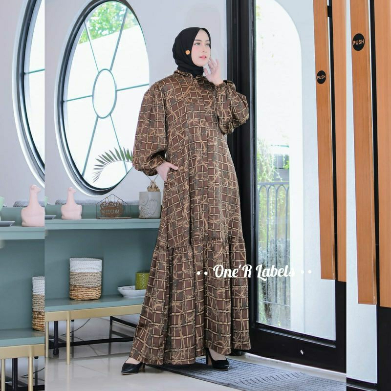 calia dress silk One R labels