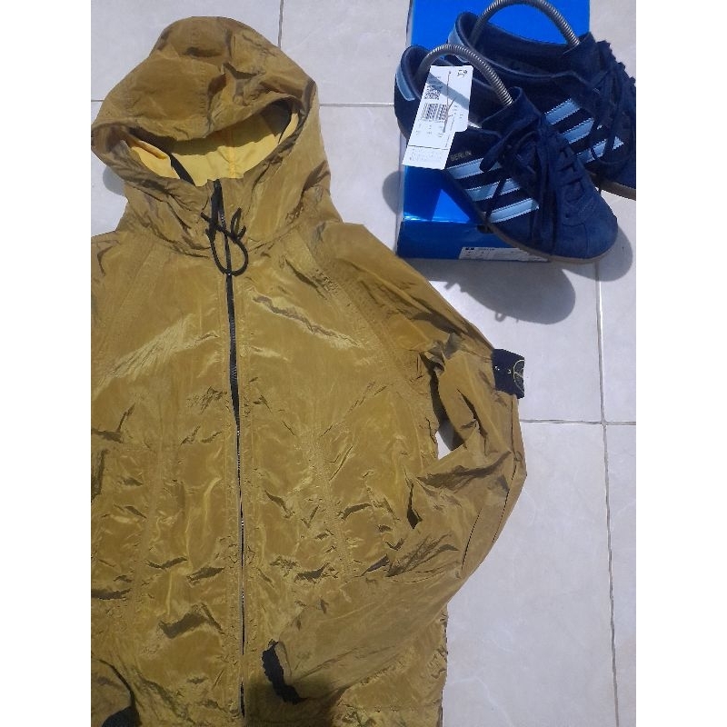 stone island dan adidas berlin
