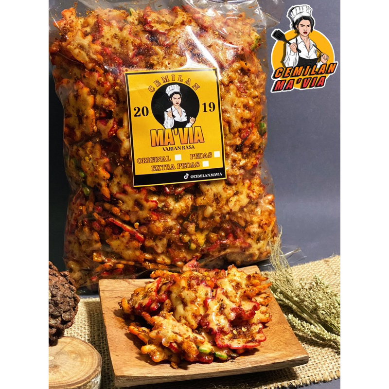 

MA’VIA cemilan kerupuk bunga pedas original 250gr paket usaha 1000pcs