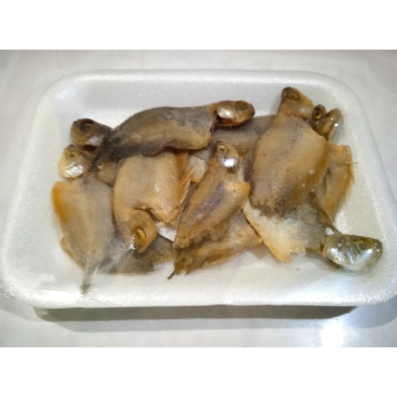 

Ikan Asin Spat Kecil (Pakrik)