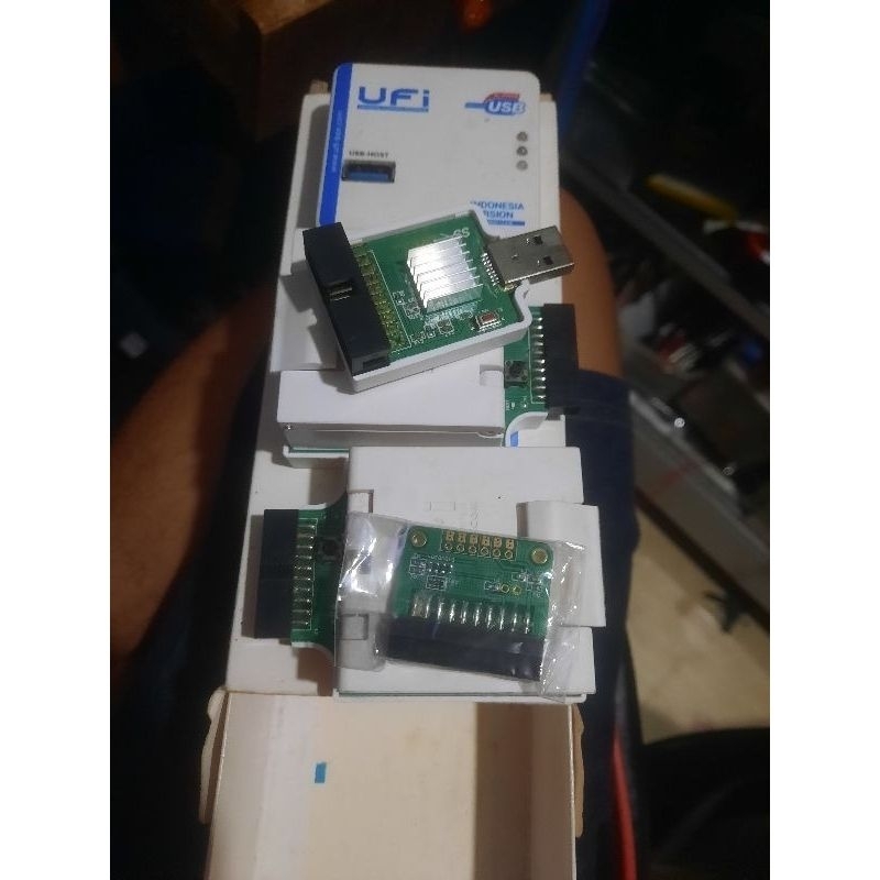 Jual ufi box msh seperti baru  bga 169+221+153+254 siap pakai