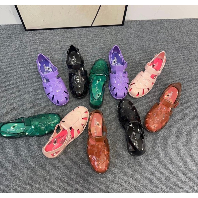 Melissa Sandals Capetos