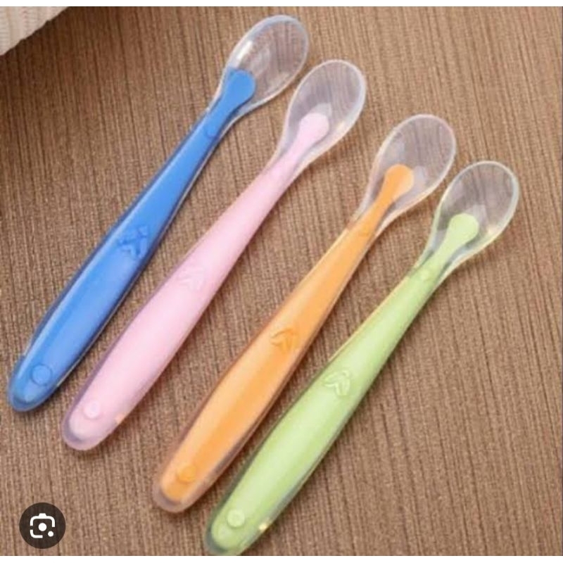 Sendok Makan bayi silicone