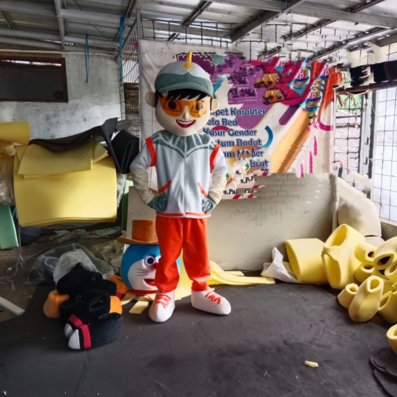 GTR Kostum badut Boboiboy dewasa