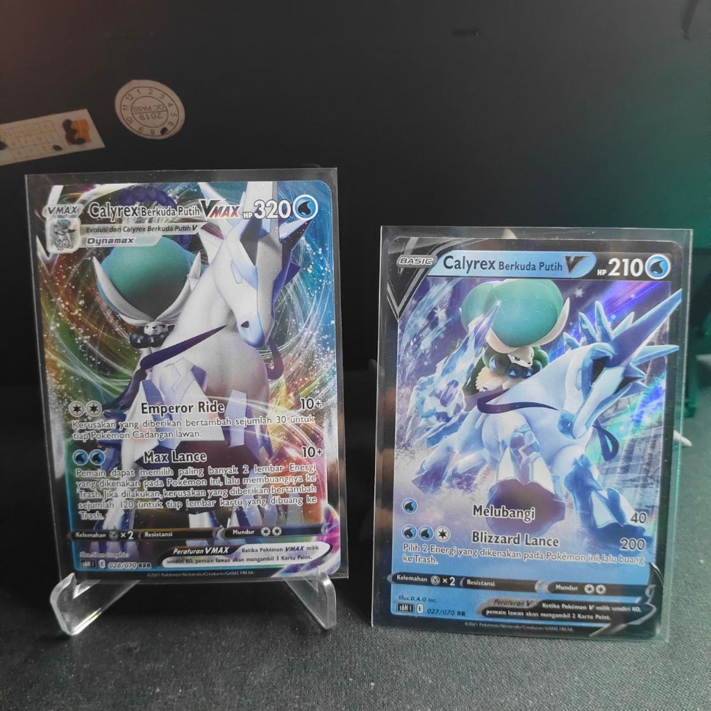 Evoline V + Vmax / V + Vstar Kartu Pokemon