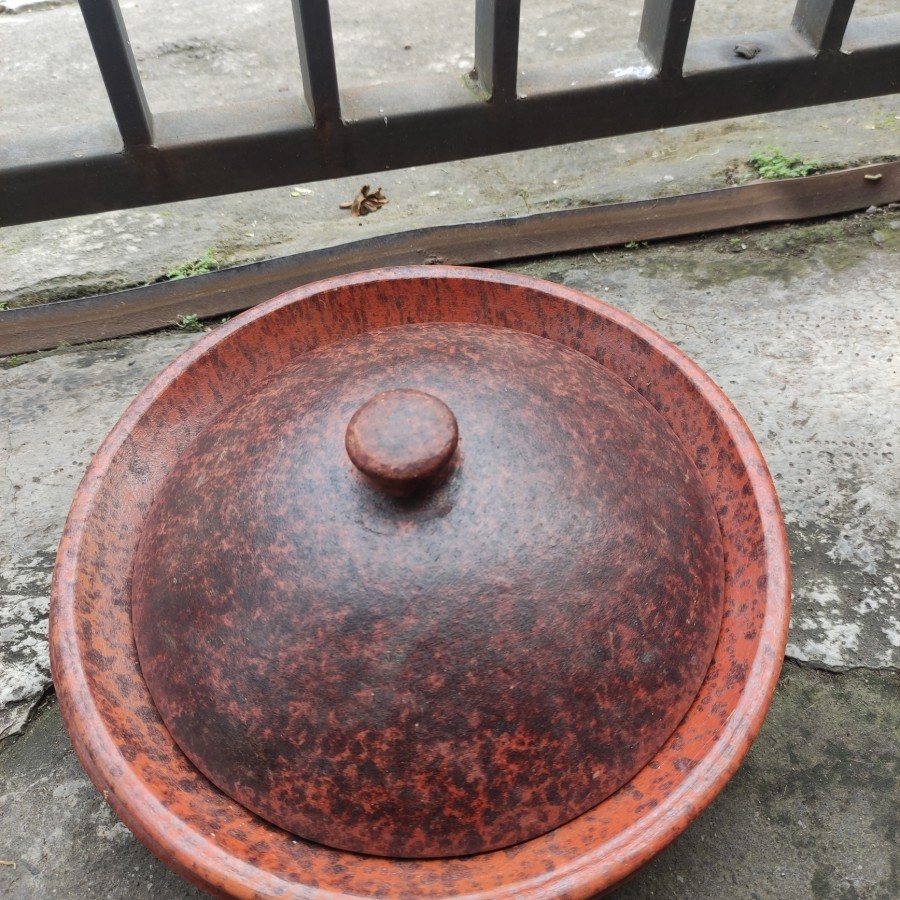 Wajan serabi/penglaklakan + tutup cetakan kue laklak gerabah