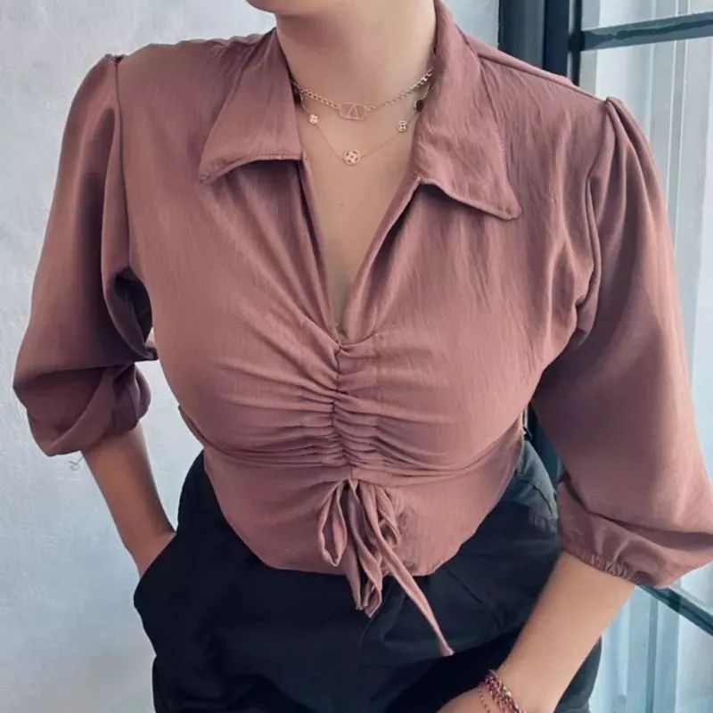 Blouse Crop Top Serut Tassy Flying Tora - Blouse Serut depan
