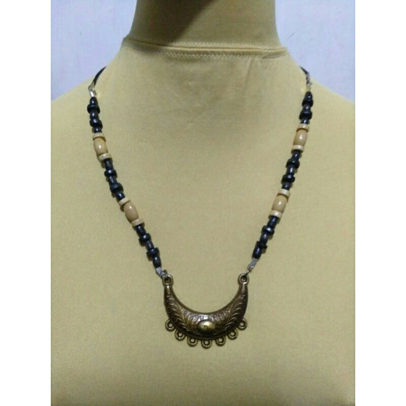 kalung etnik asesoris wanita