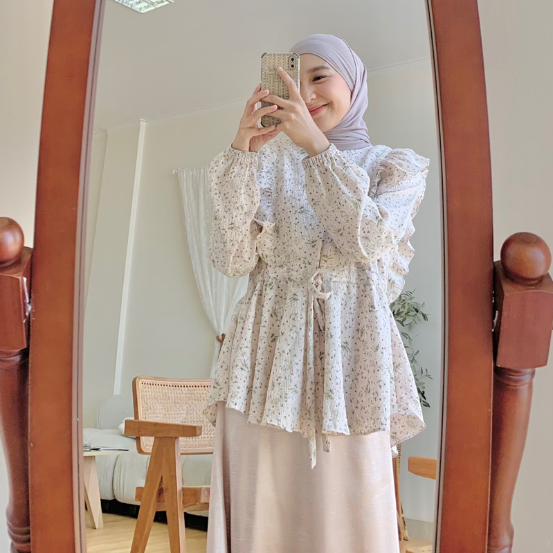Kiyomi Floral Korean Blouse Wanita Motif Bunga Floral Korean Look - Atasan Kemeja Cantik Blouse Flor