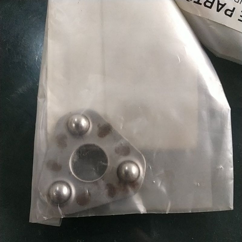 RETAINER KAWASAKI KAZE EDGE 14020-0576