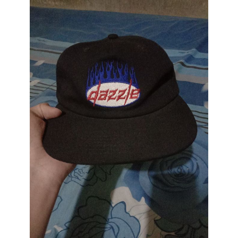 snapback dazzle