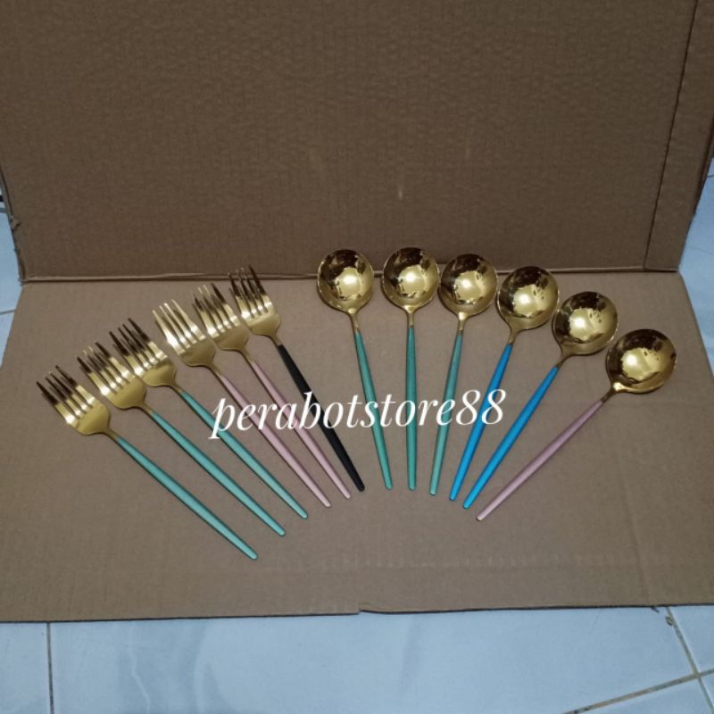 sendok garpu makan stainless steel tebal premium gold/emas warna