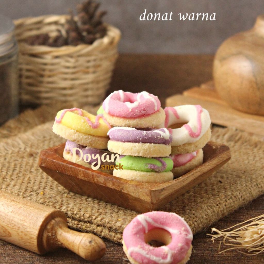 

DONAT WARNA COOKIES / DONAT CHERRY COOKIES 250 Gr