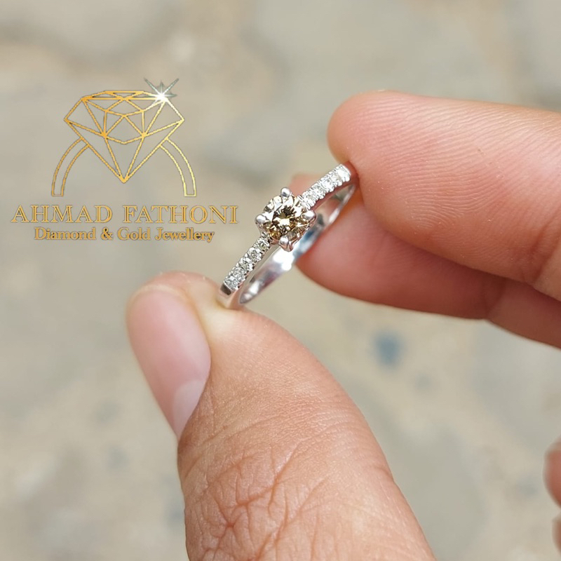 Cincin emas berlin solitaire 0.27crt berlian samping 10pcs Berlian eropa Berlian banjar Berlian Gia 