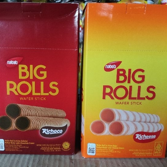 

Nabati big rolls richeese wafer stick coklat/keju 16 gr (1box/20s)