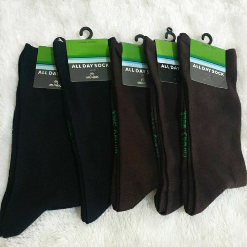 kaos kaki pria Mundo original