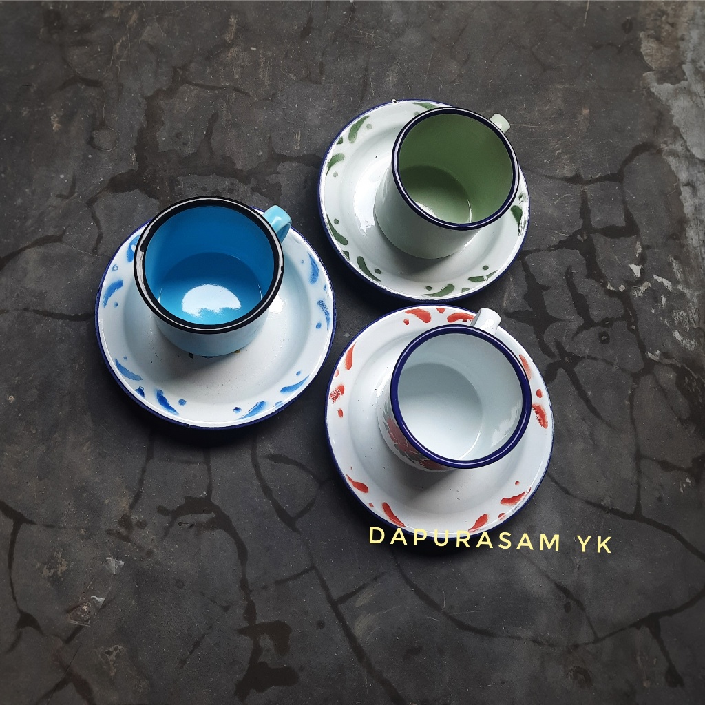 Set Gelas enamel 7cm + Lepek 14cm Enamel Vintage Biru Hijau