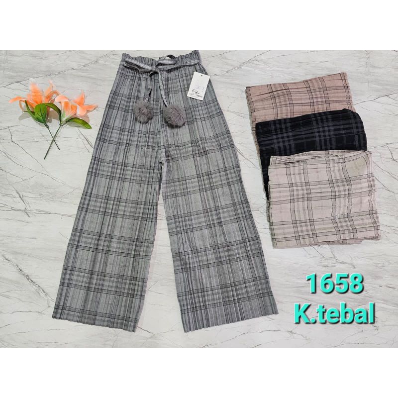 Nuo yan celana panjang plisket